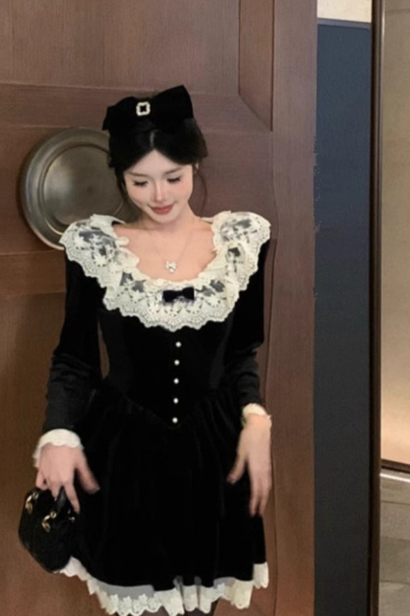 氣質法式高級感穿搭小個子秋冬連衣裙2024新款黑色金絲絨裙子女裝