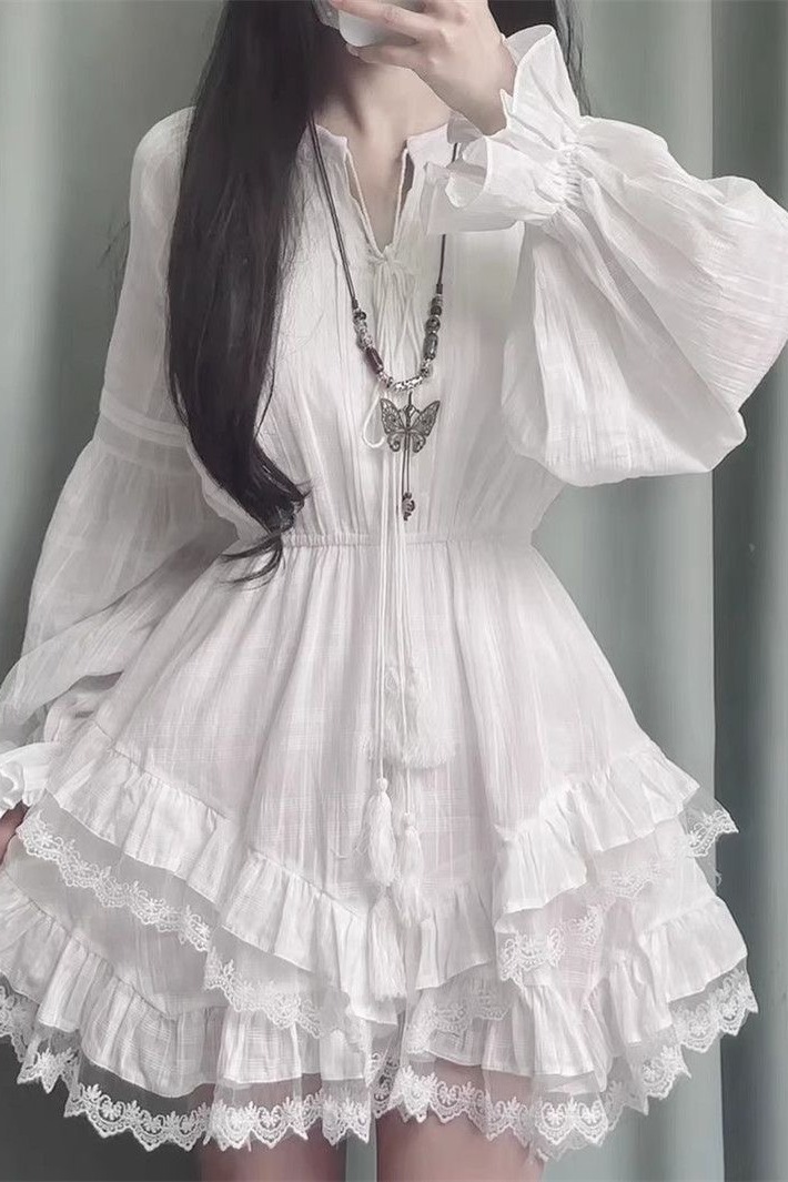白色超仙收腰顯瘦長袖連衣裙女春秋季蓬蓬蛋糕裙氣質甜美小白裙子
