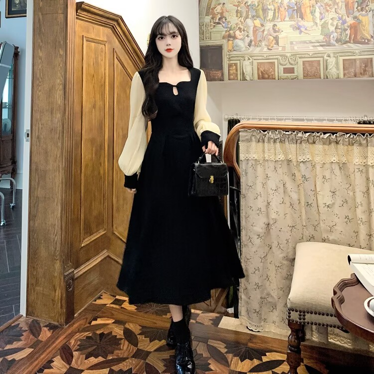 大碼法式赫本風別致長袖連衣裙女春季胖妹妹遮肚子顯瘦拼接長裙子