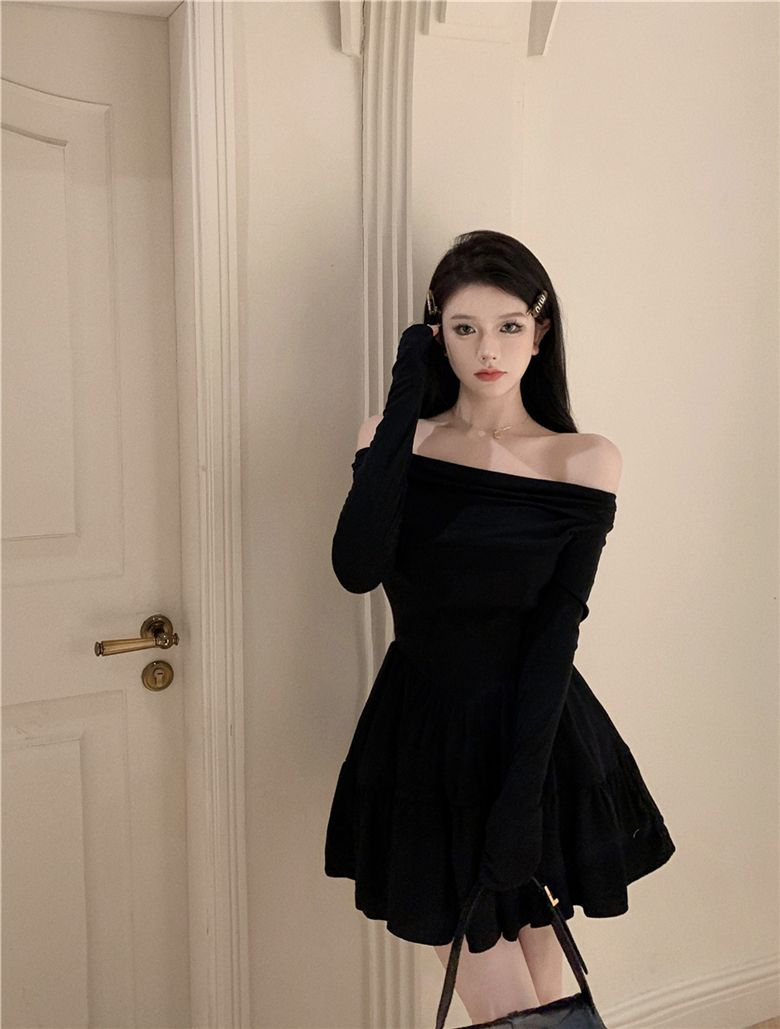 法式氣質一字領a字短裙子長袖連衣裙女夏裝甜辣妹修身收腰小黑裙