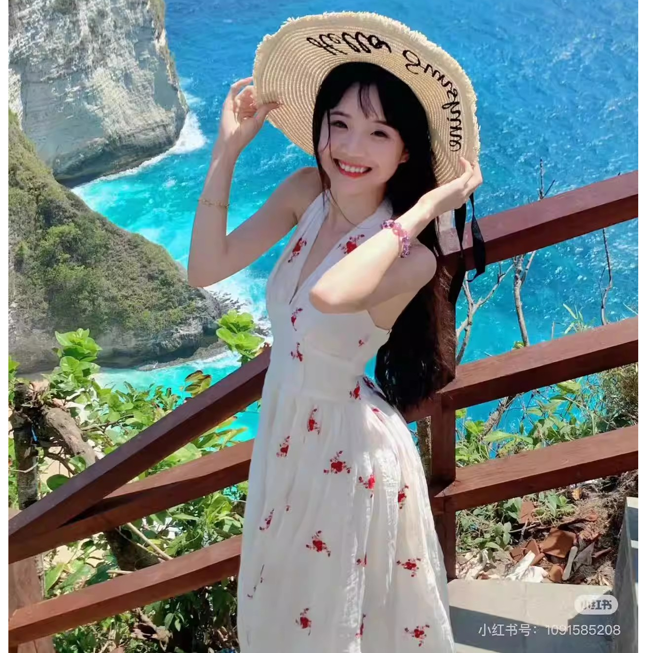 無袖V領掛脖連衣裙夏季新款溫柔氣質收腰顯瘦連衣裙仙氣超仙森系