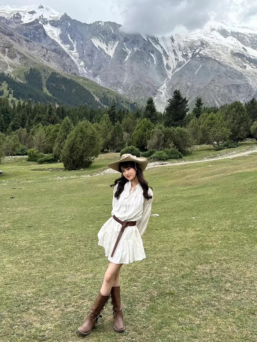 法式褶皺高級甜美仙連衣裙顯瘦遮肉名媛裙子潮高質量有內里配腰帶