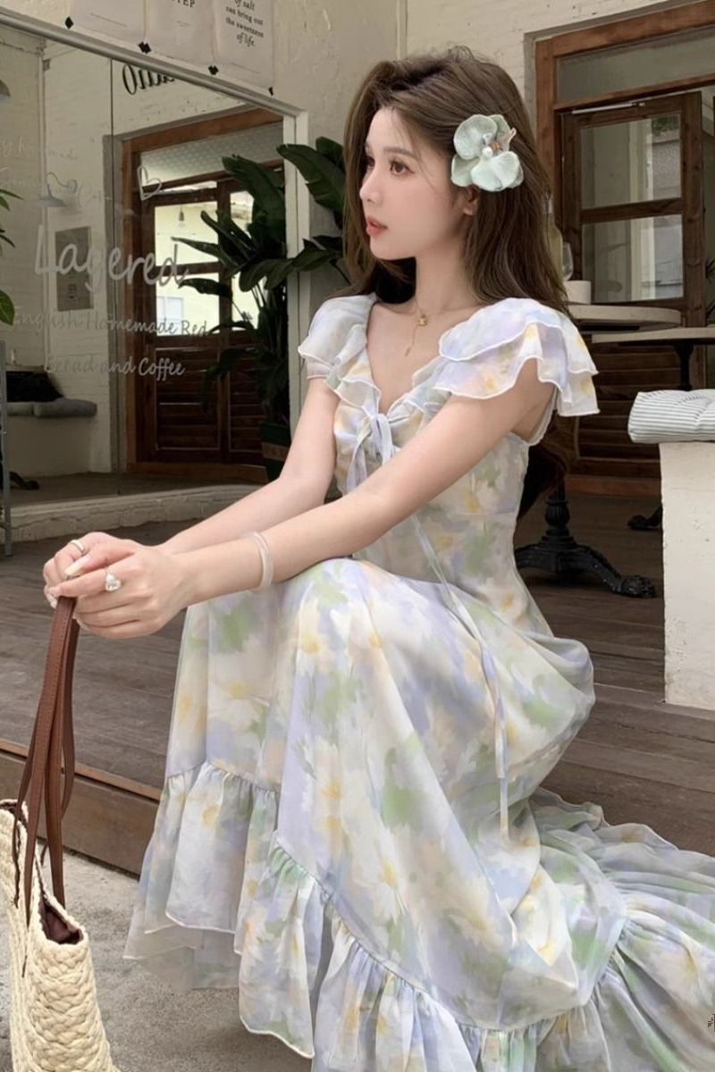 2026法式小飛袖碎花雪紡連衣裙女夏季溫柔風氣質收腰a字裙長裙