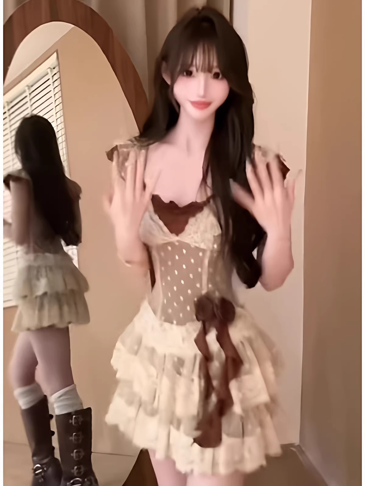 純欲風波點蕾絲連衣裙女棕色夏季新款假兩件甜辣獨特收腰顯瘦短裙