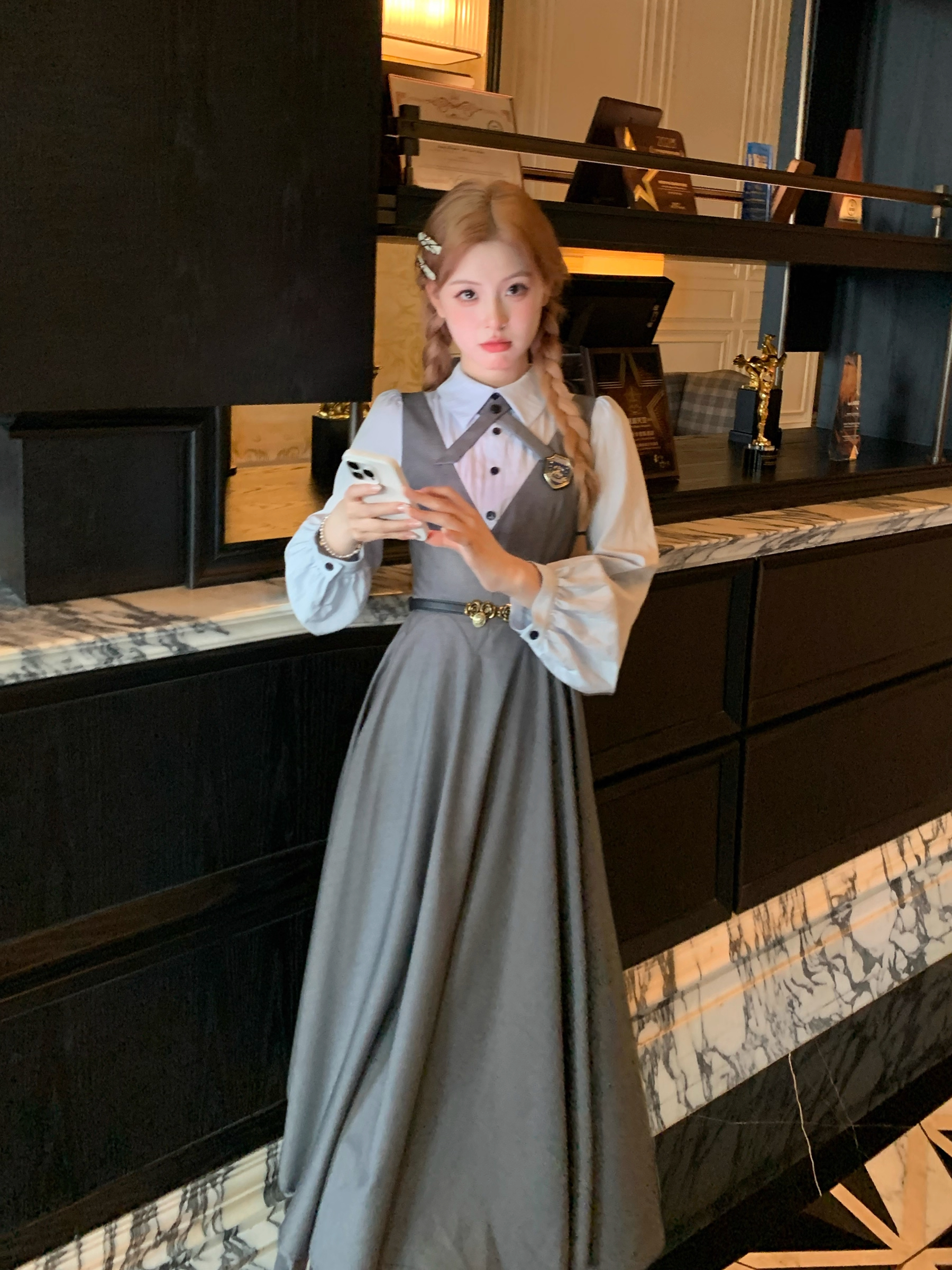 學院風減齡撞色襯衫假兩件收腰西裝連衣裙早春時尚穿搭顯瘦高腰