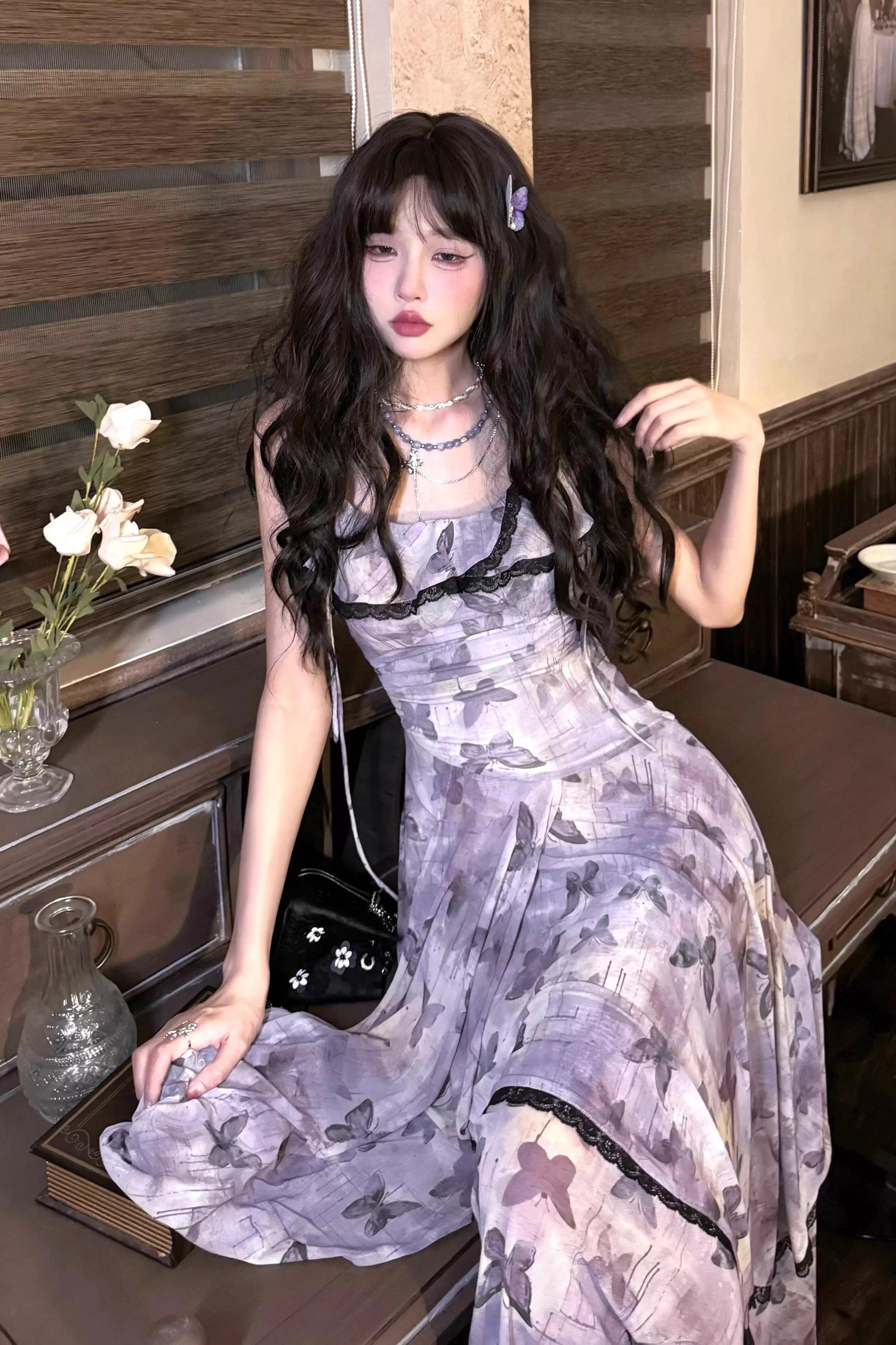 法式復古蝴蝶碎花吊帶仙女連衣裙女夏季新款氣質收腰顯瘦網紗長裙