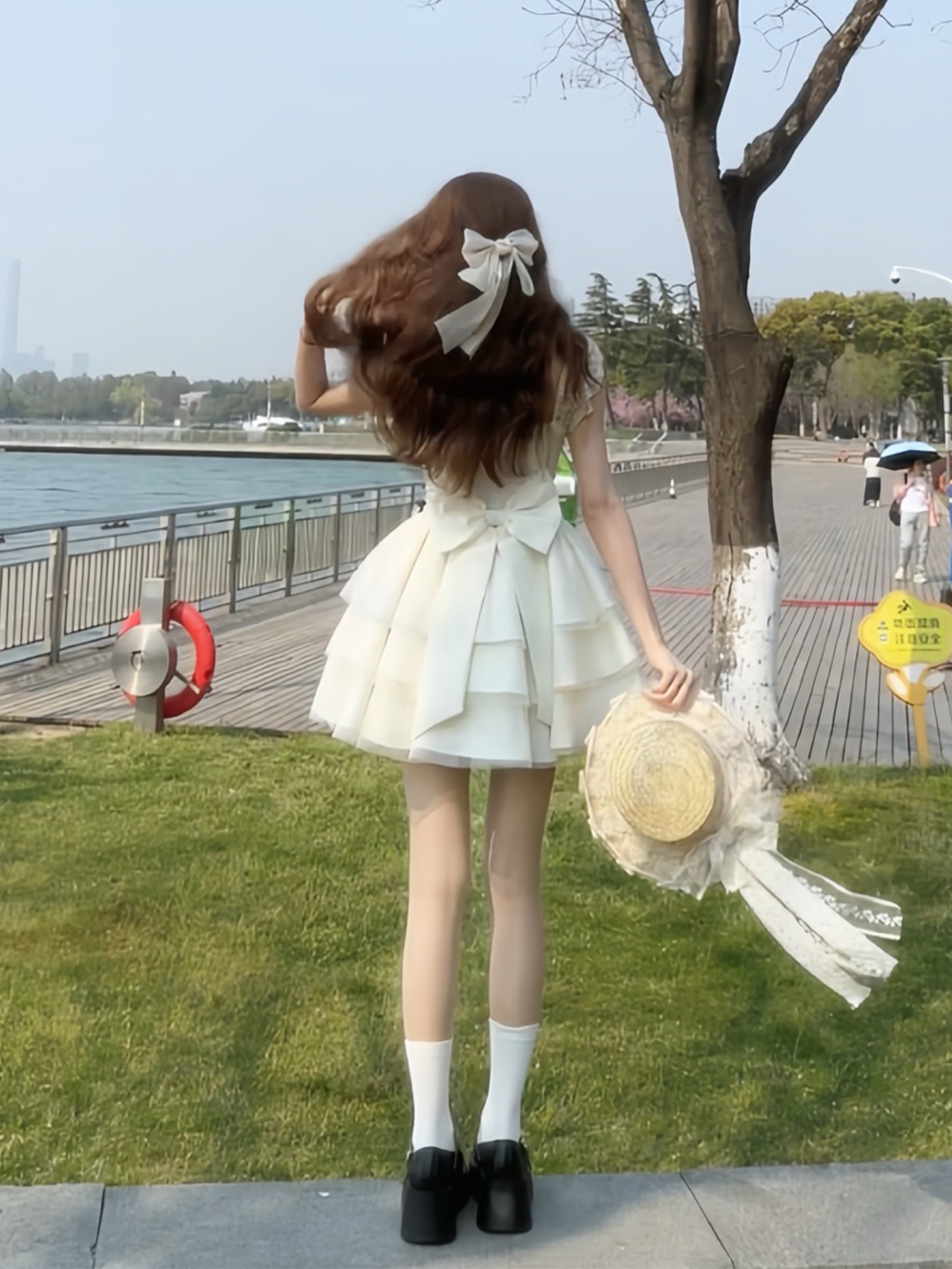 超仙設計感蝴蝶結小飛袖公主蓬蓬裙夏季新款甜美初戀收腰顯瘦短裙
