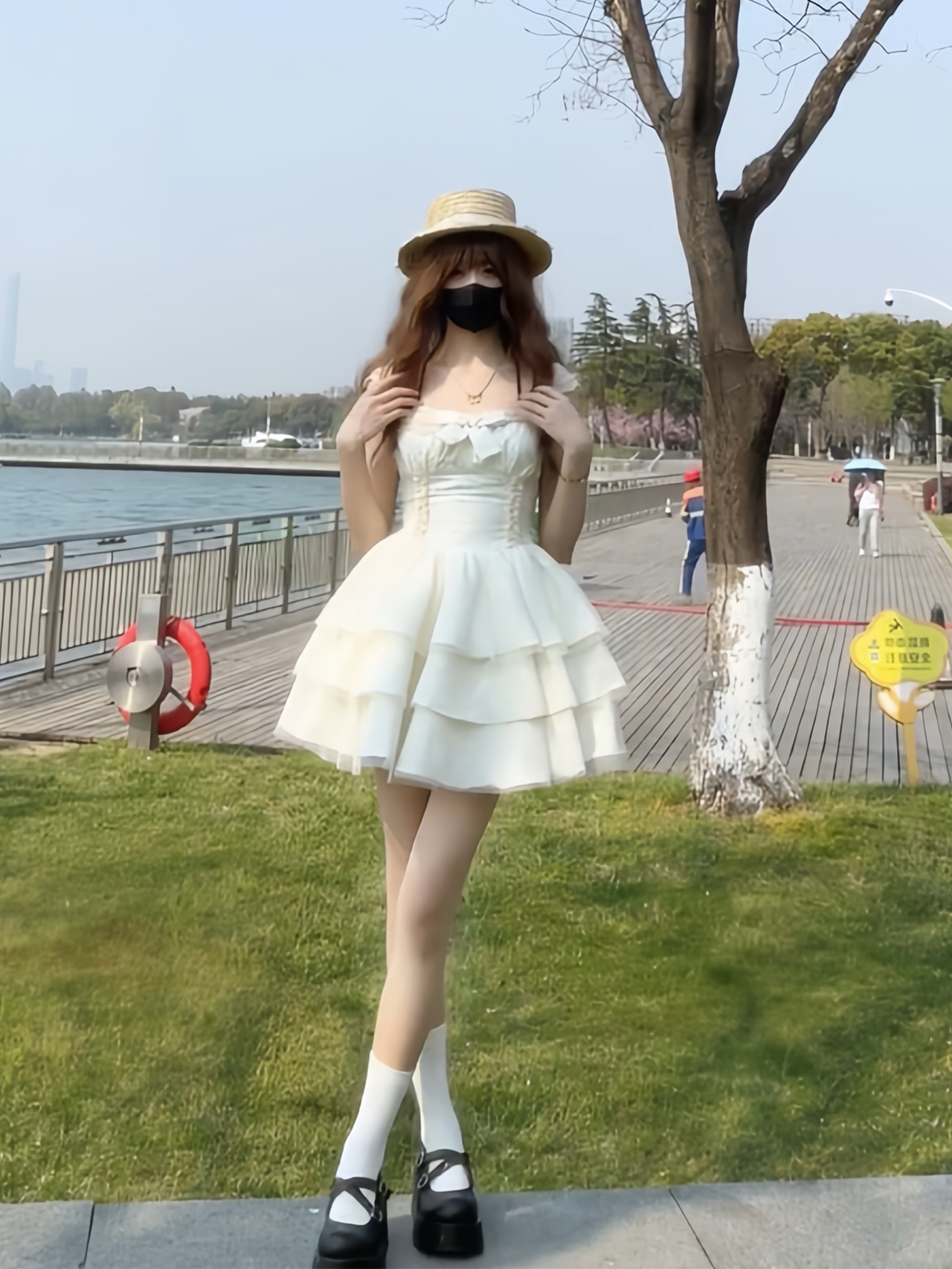 超仙設計感蝴蝶結小飛袖公主蓬蓬裙夏季新款甜美初戀收腰顯瘦短裙