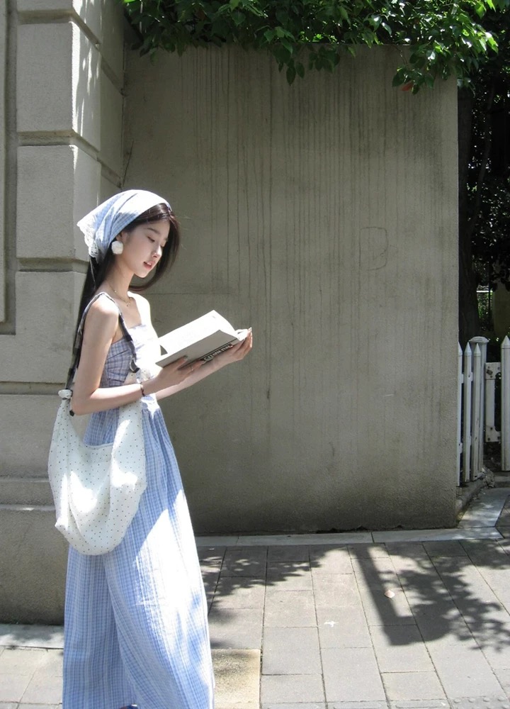 藍色格紋蕾絲抹胸連衣裙女夏季法式浪漫氣質高級感可拆卸吊帶長裙