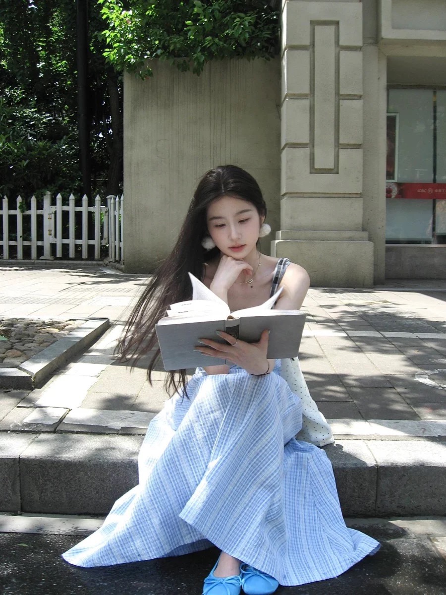 藍色格紋蕾絲抹胸連衣裙女夏季法式浪漫氣質高級感可拆卸吊帶長裙