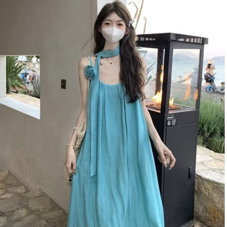 薄荷曼波海邊度假氛圍感沙灘裙設計感掛脖連衣裙仙女氣質大擺裙子