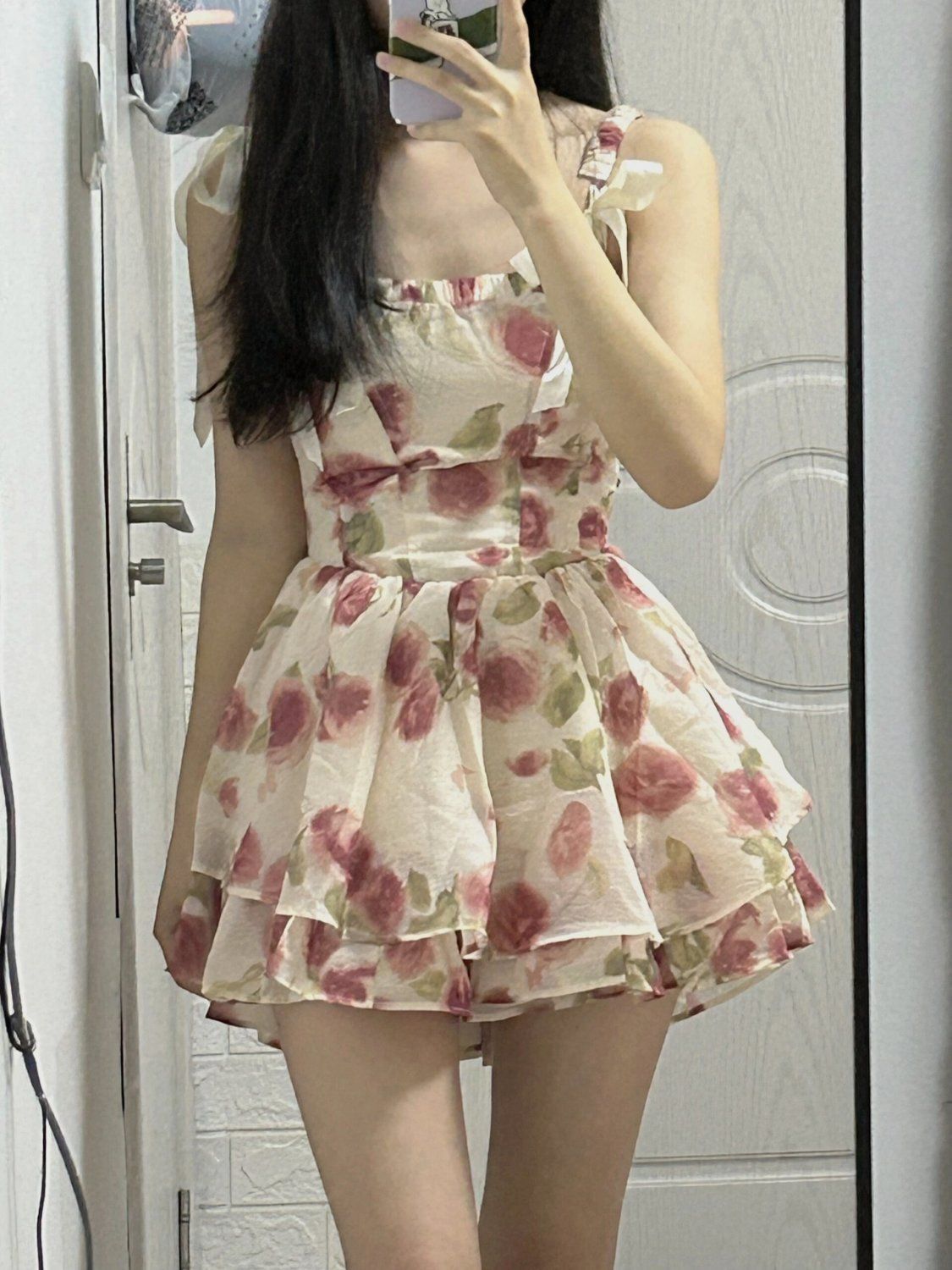 甜美風綁帶碎花蓬蓬女夏薄款收腰吊帶連衣裙短裙子