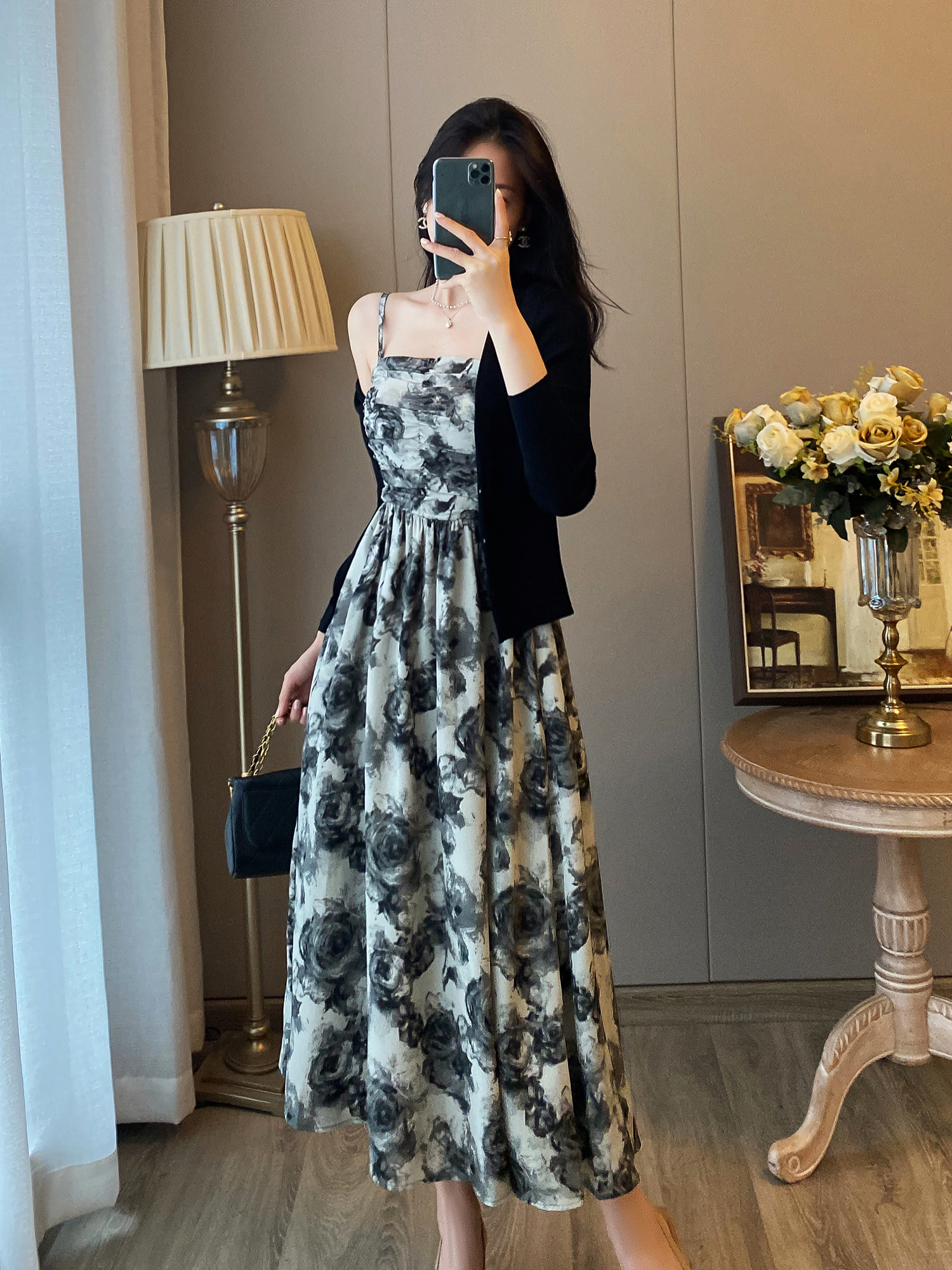 法式復古水墨碎花抹胸吊帶連衣裙女夏季新款設計感氣質收腰長裙子