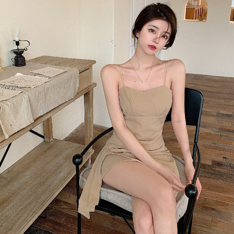 法式復古性感無袖吊帶連衣裙夏裝新款收腰顯瘦短裙子女裝潮
