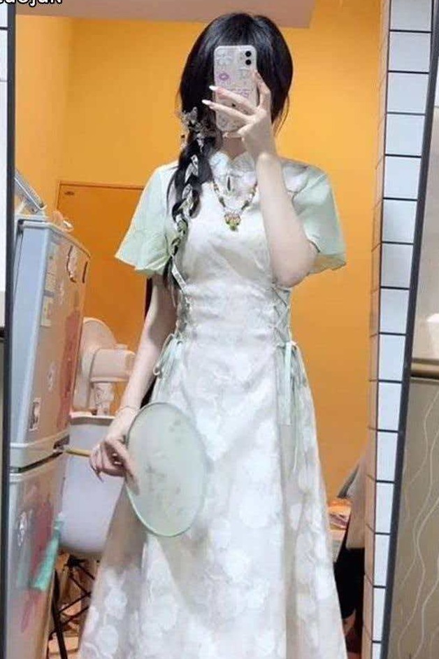 新中式碎花旗袍連衣裙女學生氛圍感國風過膝收腰設計感a字裙