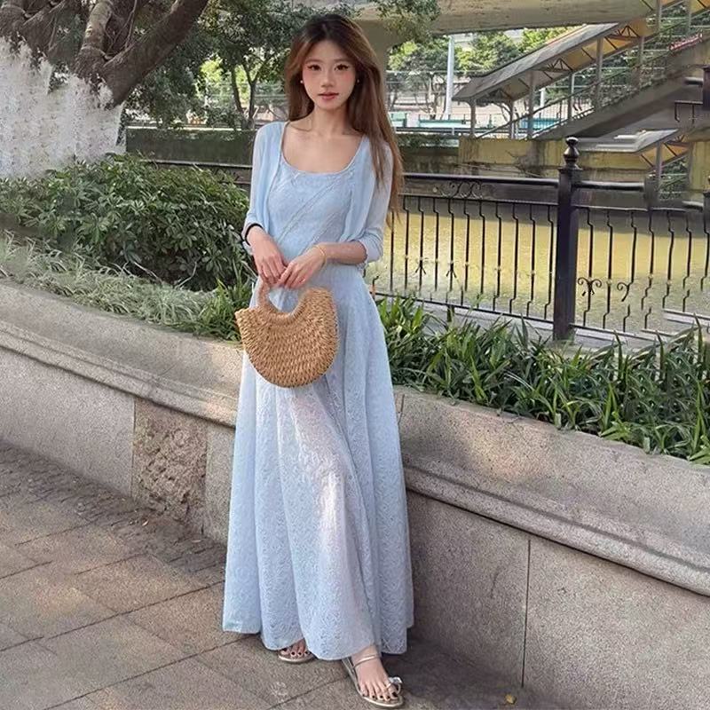 法式氣質藍色蕾絲吊帶連衣裙女夏季新款海邊度假風獨特絕美長裙子