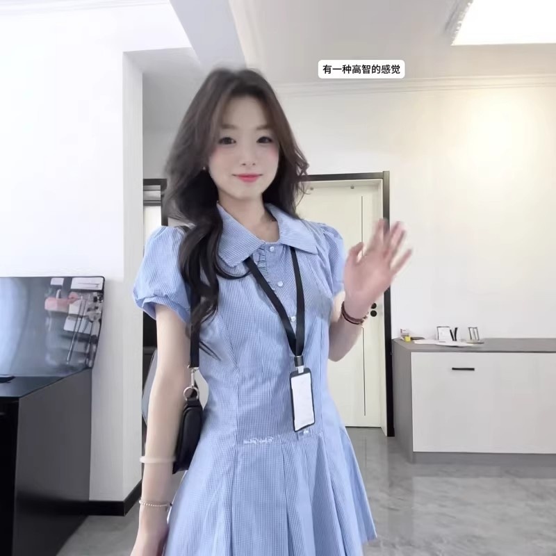 藍色格紋襯衫連衣裙女裝2026夏季爆款小個子收腰顯瘦氣質百褶短裙