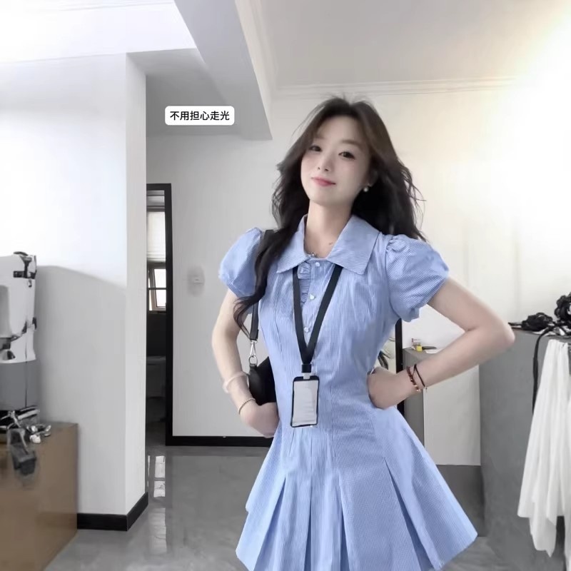 藍色格紋襯衫連衣裙女裝2026夏季爆款小個子收腰顯瘦氣質百褶短裙