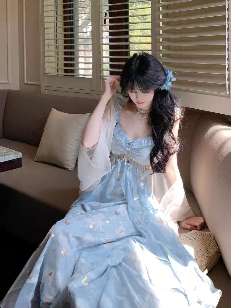 蝶舞星河2026優雅少女感蝴蝶亮片吊帶裙仙氣荷葉邊層次裙擺