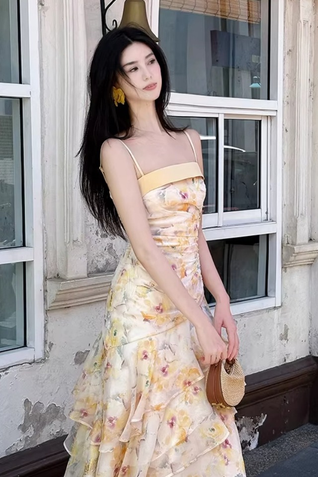 法式小資荷葉邊印花連衣裙浪漫溫馨唯美浪漫輕奢不規則魚尾裙子