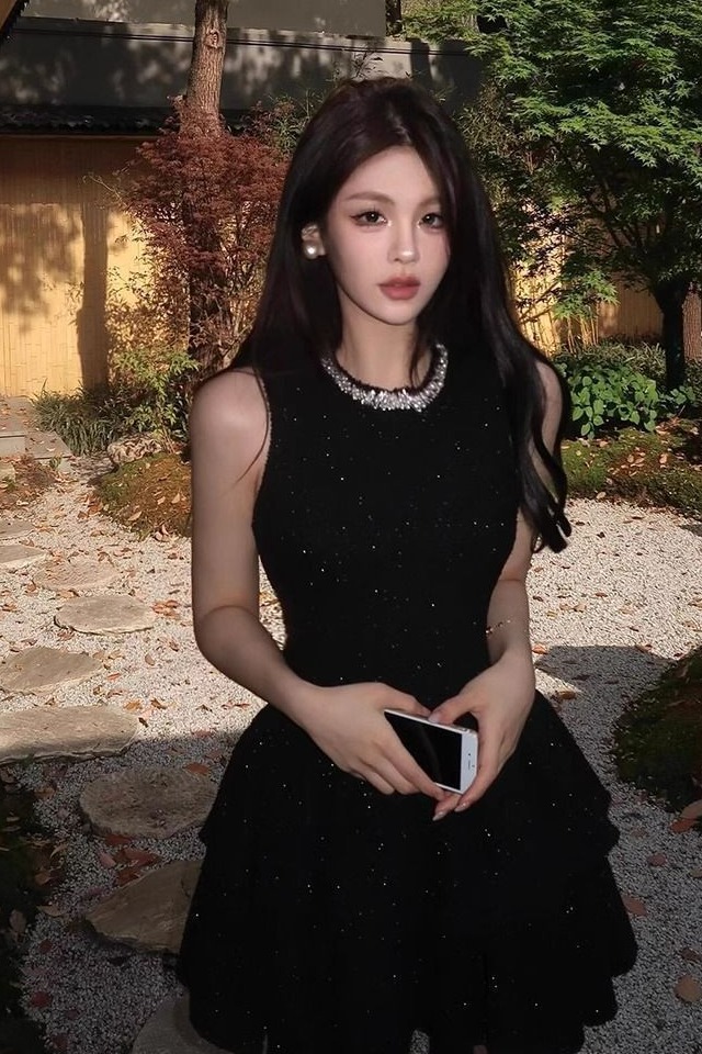 絕美辣妹收腰連衣裙女裝法式氣質千金高級感小黑裙生日禮裙短裙子