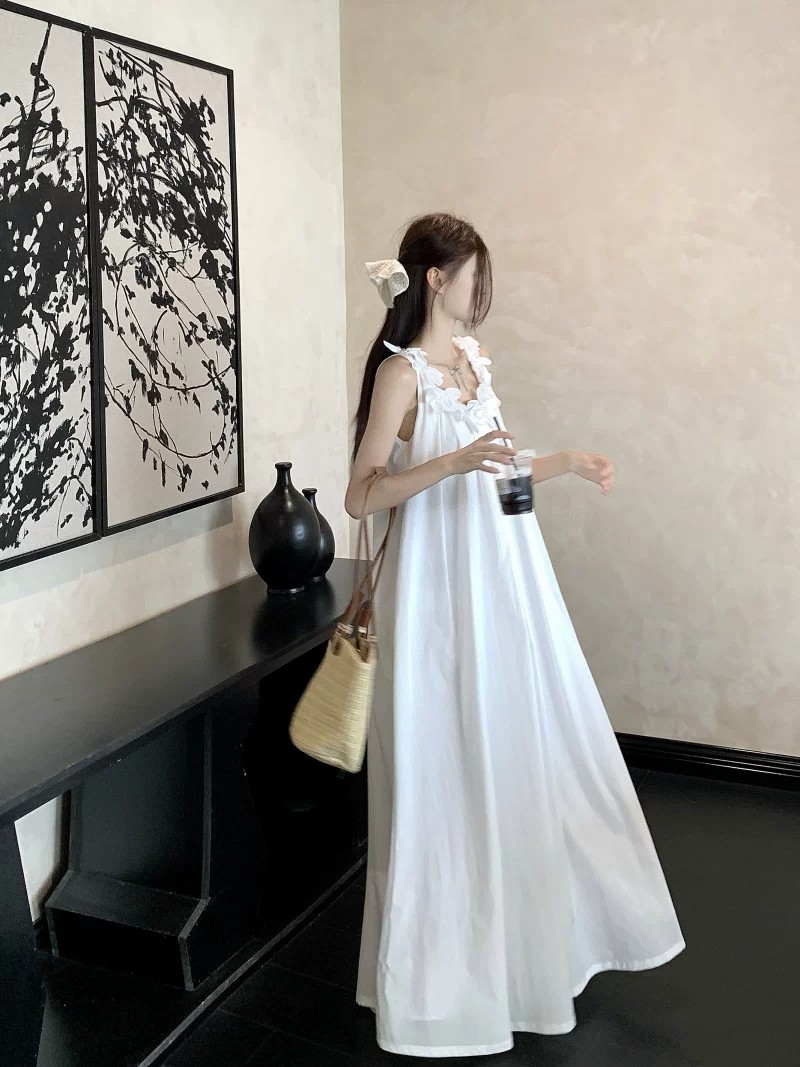 度假風重工立體花朵背心連衣裙2026夏季新款寬松休閑A字長裙女潮