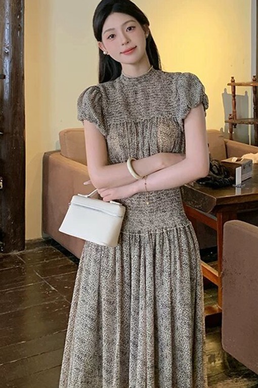 原版做法有內里法式高級感韓版御姐風時尚短袖連衣裙設計溫柔長裙