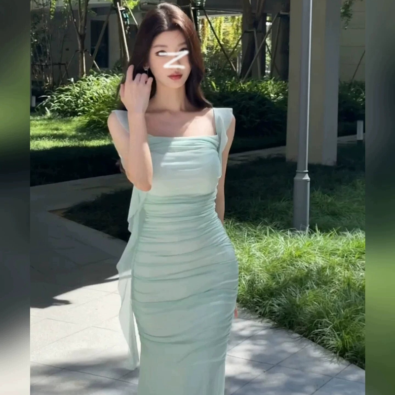 氣質優雅溫柔風飄帶低胸吊帶連衣裙性感名媛法式包臀魚尾禮服長裙