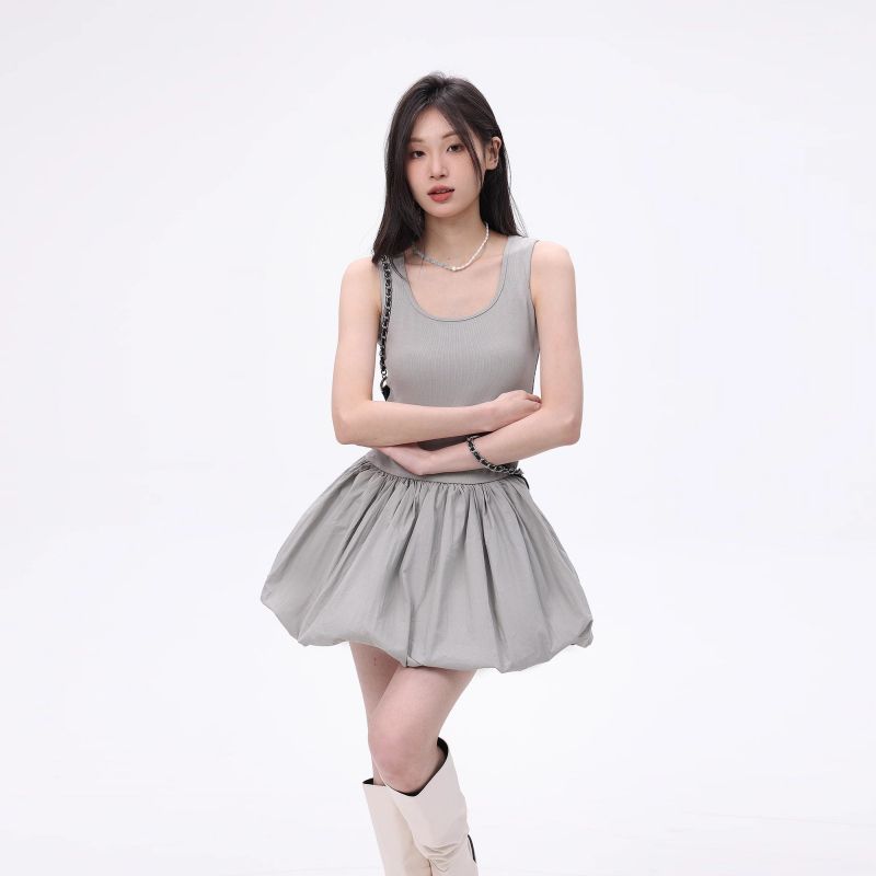 芭蕾風無袖背心連衣裙女2026夏季新款修身顯瘦花苞裙