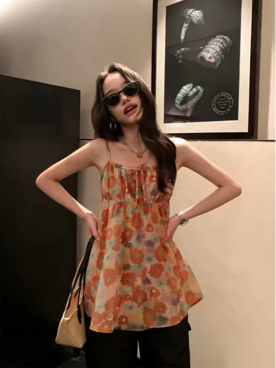 你好卡農 簡約油畫印花小a字吊帶女夏2026新款度假風韓系休閑上衣
