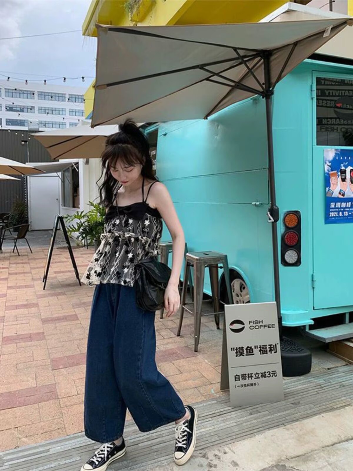 設計感蝴蝶結吊帶小背心女夏季2026新款小眾顯瘦網紗拼接無袖上衣
