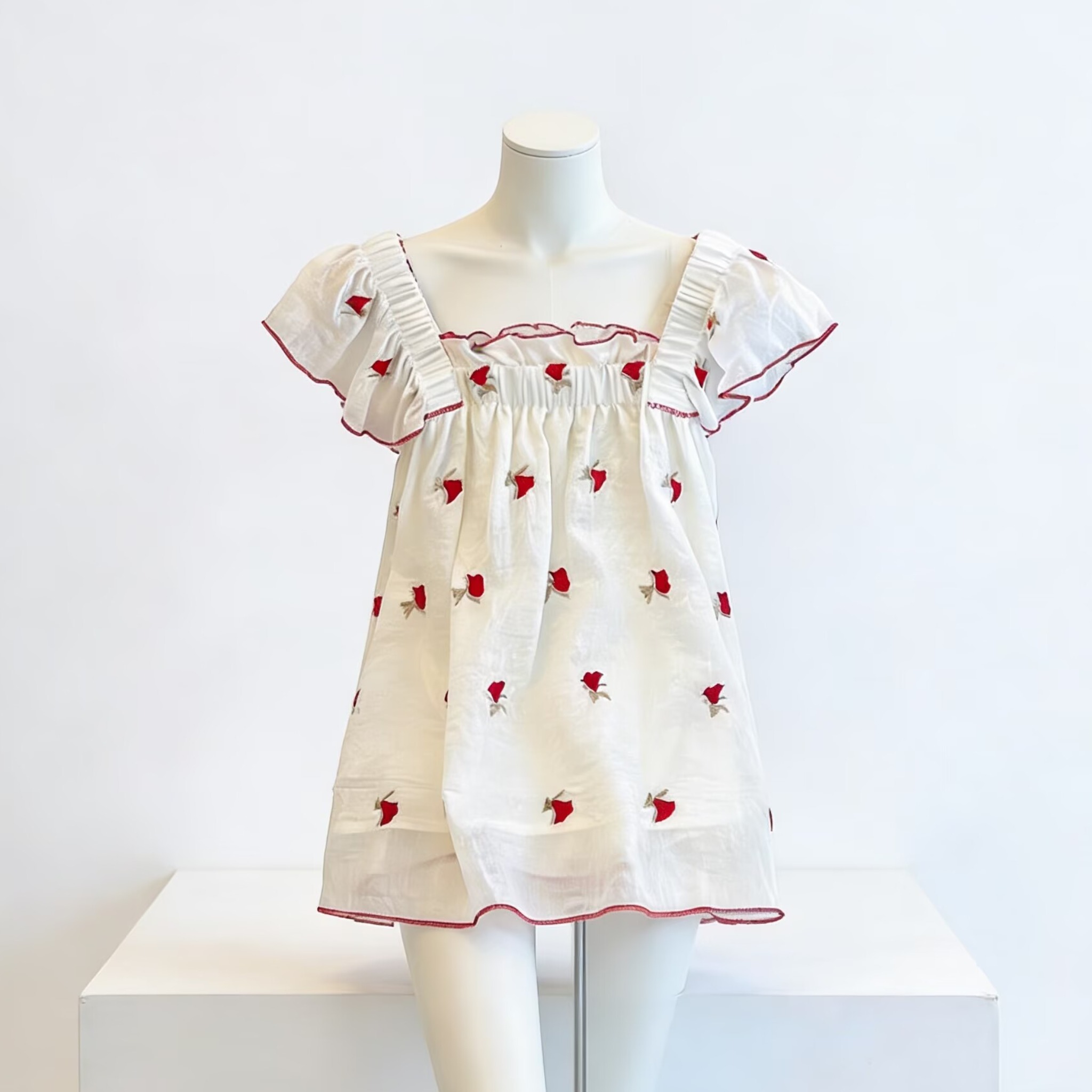 2026夏季新款刺繡復古紅色碎花娃娃衫方領小飛袖顯瘦背心