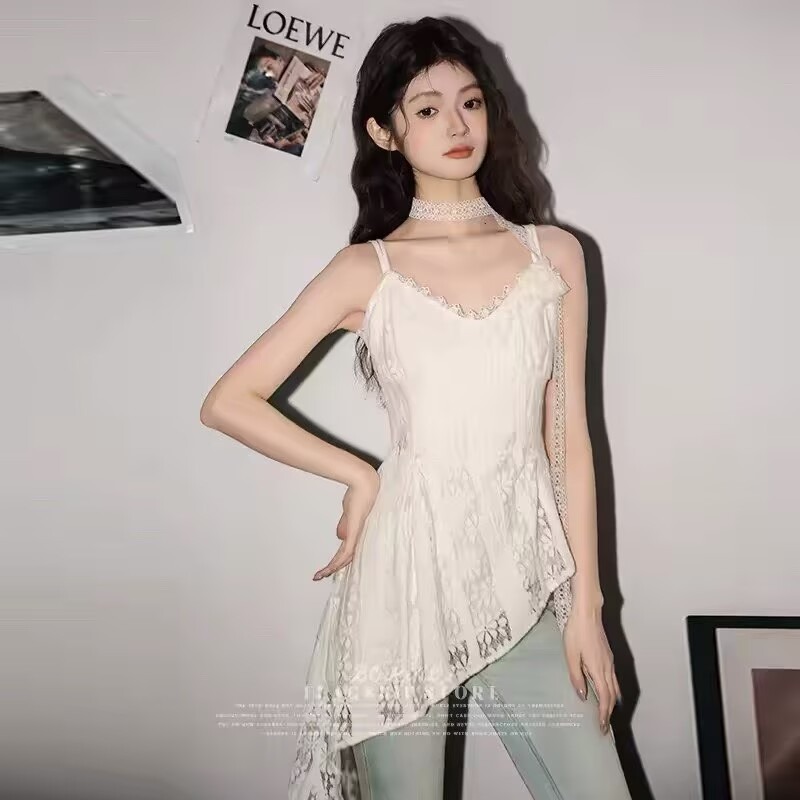 法式氣質吊帶背心裙女2026夏新款V領蕾絲飄帶溫柔風氣質百搭上衣