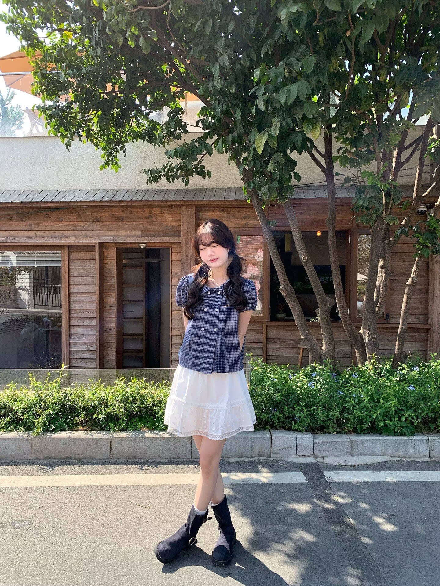 泡泡短袖格子打底襯衫女夏2026大碼胖mm顯瘦巨好看短款娃娃領上衣
