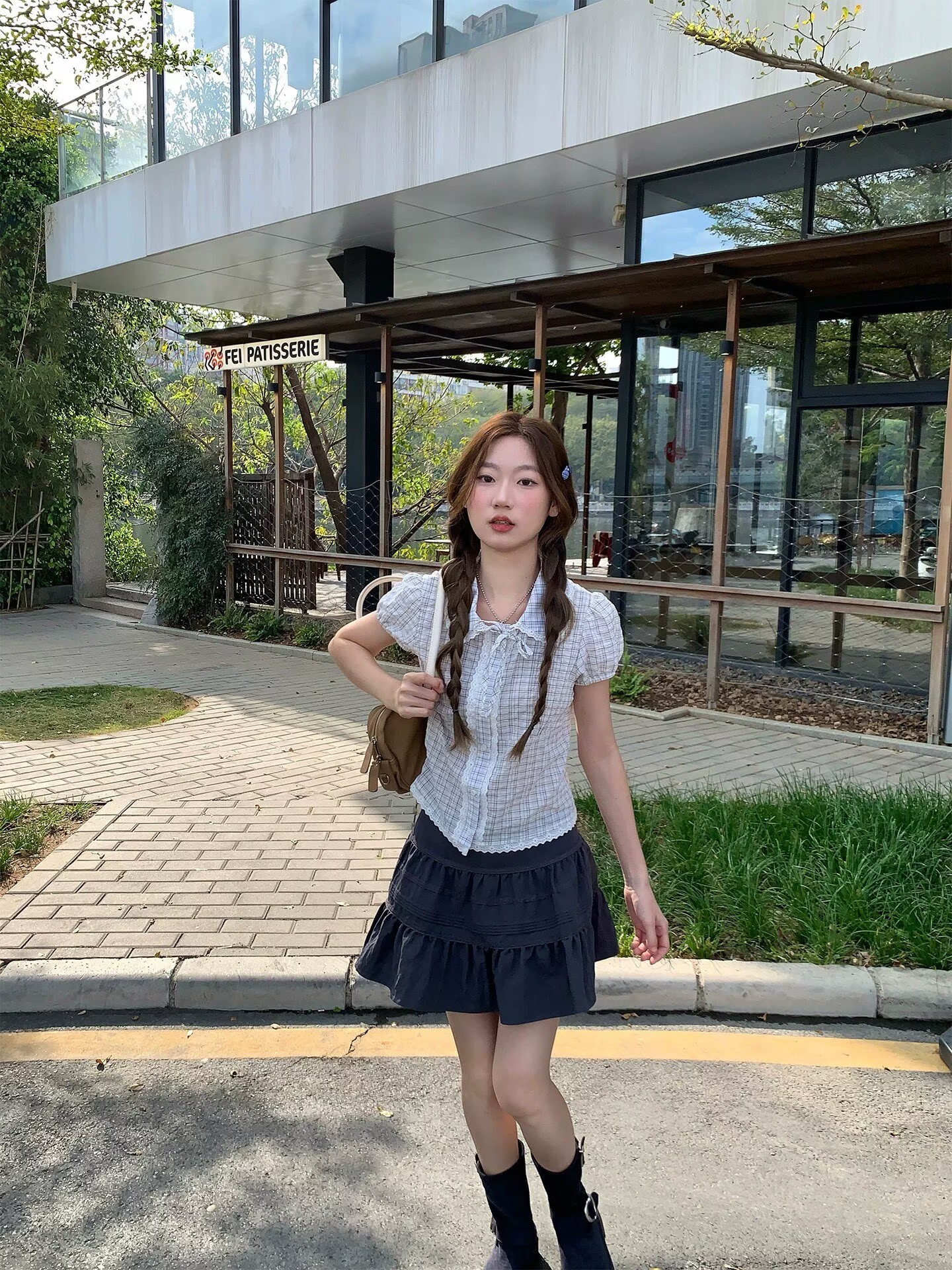 韓系格紋短袖襯衫女2026夏季甜美減齡娃娃領小衫寬松休閑顯瘦襯衣
