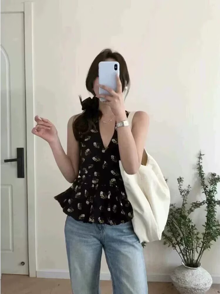 2026法式純欲風撞色格子掛脖吊帶背心女夏季不規則荷葉邊性感上衣