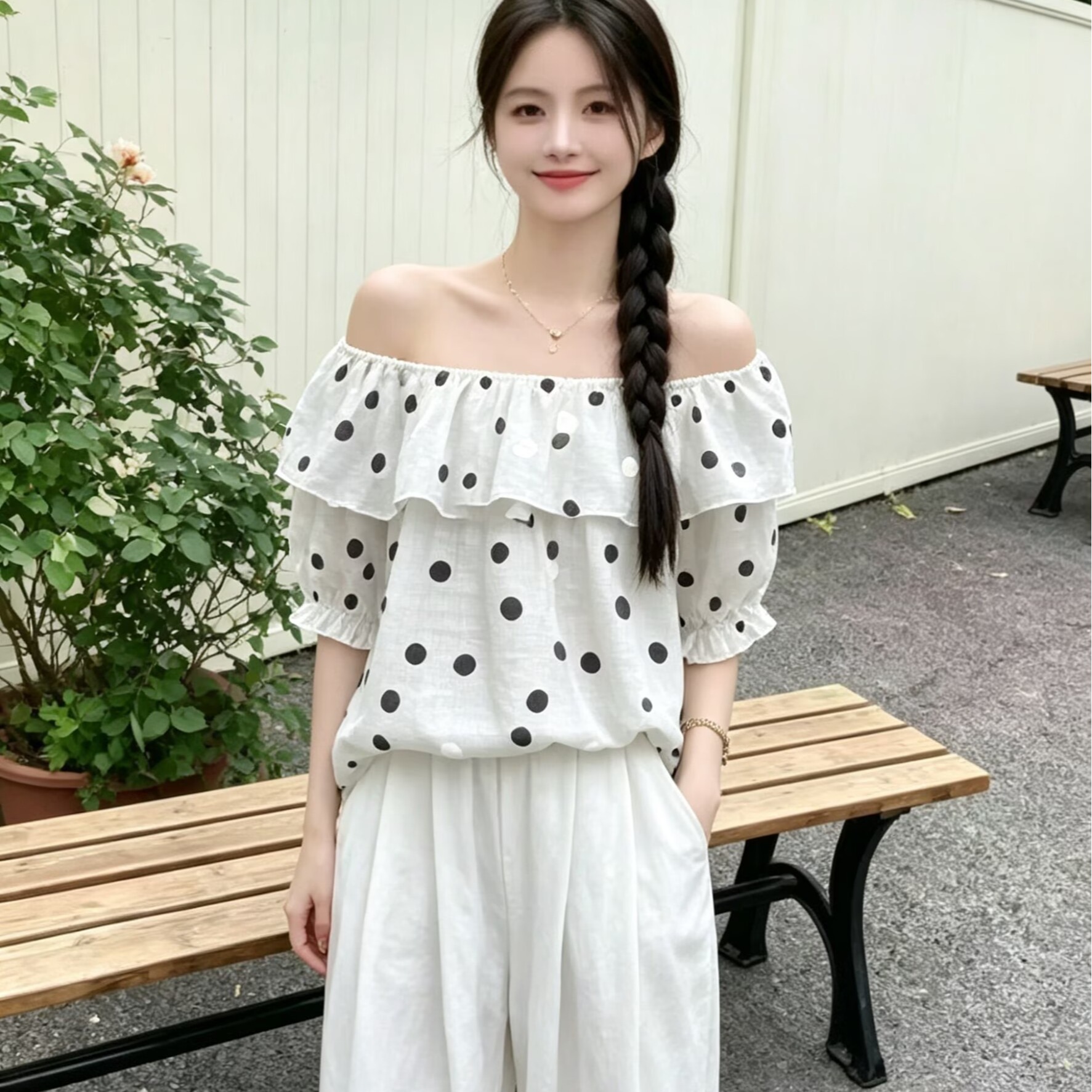 法式氣質黑白波點雪紡一字肩襯衫女2026夏季新款設計感寬松上衣