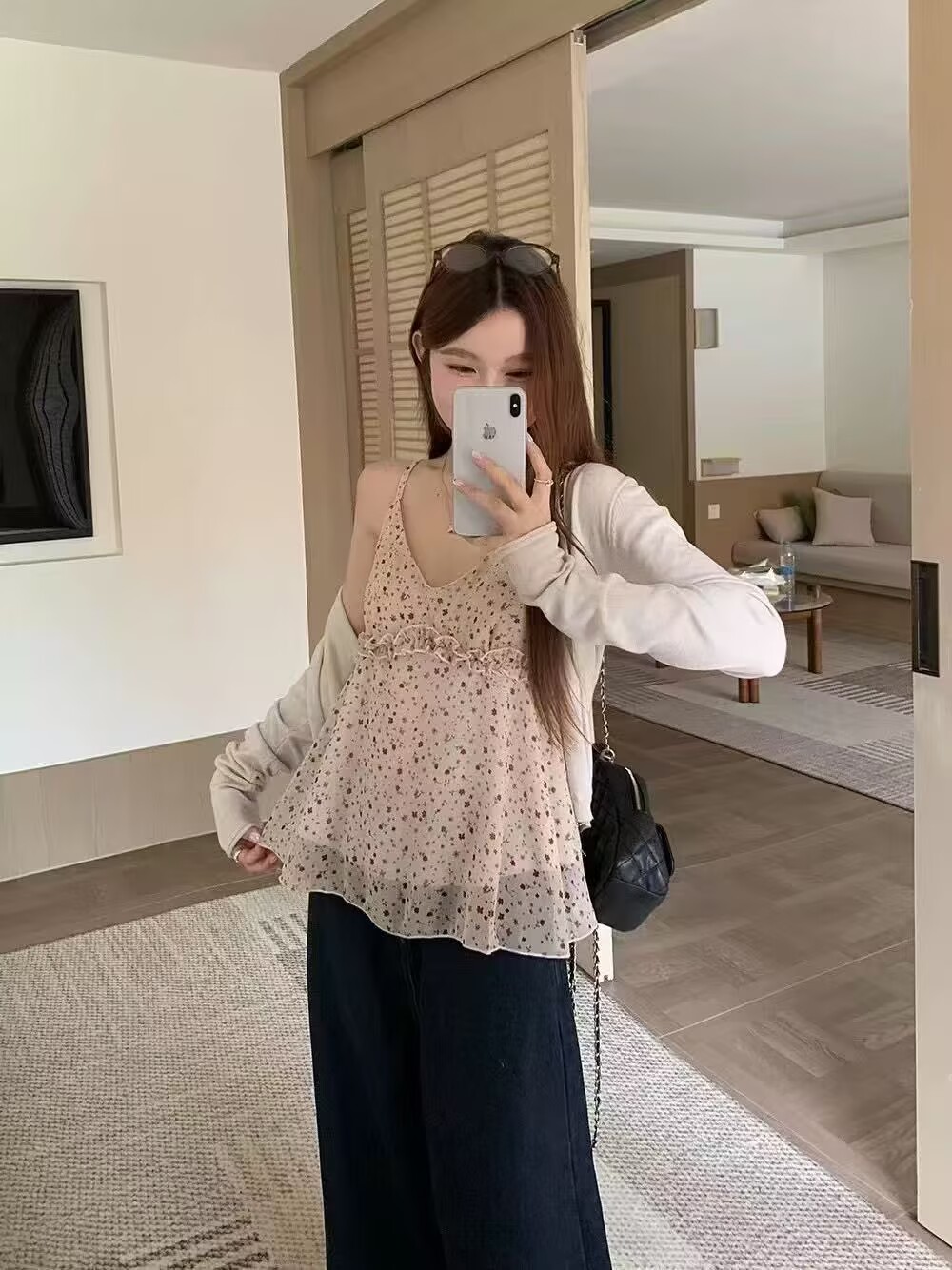2026V領木耳邊碎花吊帶背心女夏外穿韓系甜美寬松無袖內搭上衣