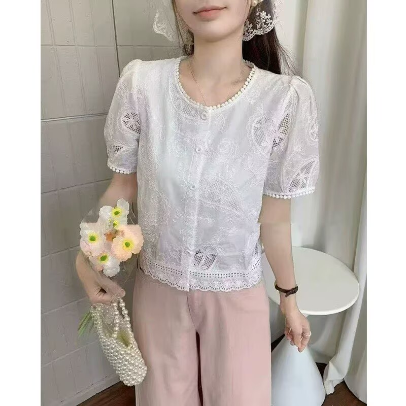 設計感刺繡鏤空勾花泡泡袖圓領襯衫女夏2026時尚休閑減齡寬松上衣