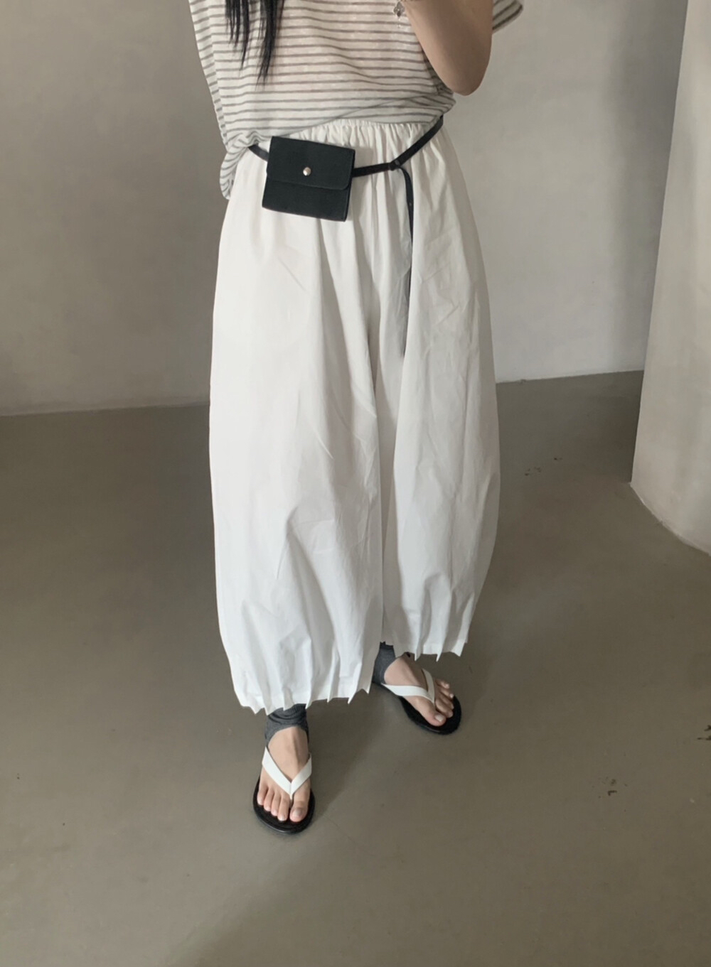 夏上新松緊腰闊腿洋氣百搭顯瘦休閑褲