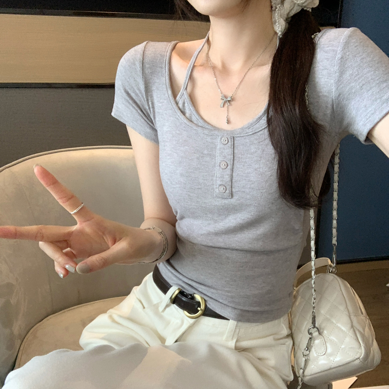MY11458# 韩系U领挂脖假两件修身短袖T恤夏季新款设计感上衣女裝貨源服裝批發