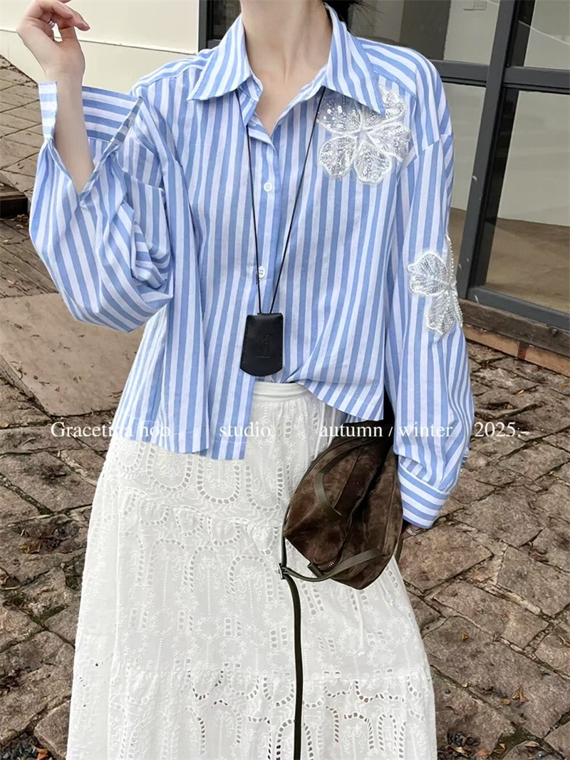 MY11969# 亮片钉珠蓝色条纹衬衫气质女士上衣设计感2025新款超火减龄小衫秋女裝貨源服裝批發