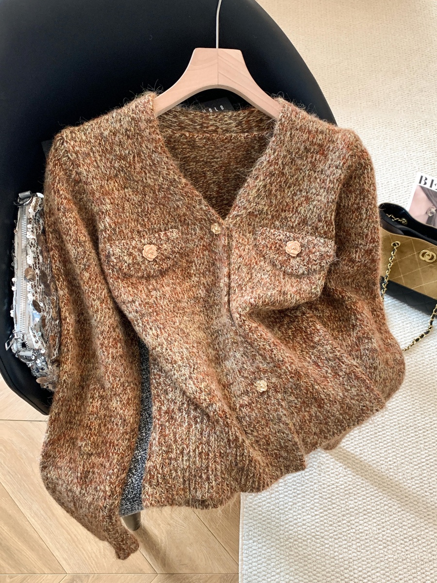實拍 V領混色花紗小香風花朵扣子厚毛衣外套秋冬慵懶風松弛感上衣