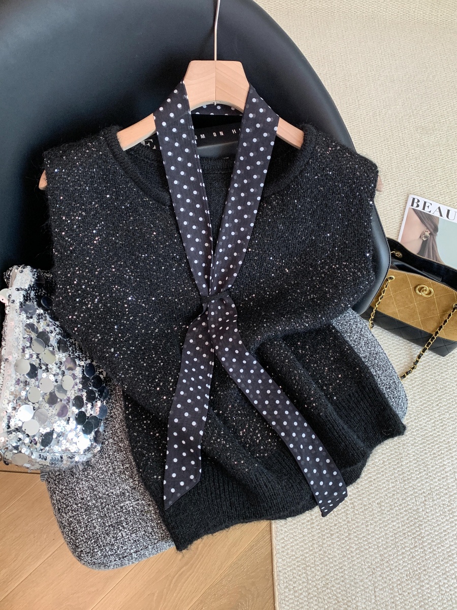 實拍 v領套頭毛衣女秋冬設計感慵懶松弛感背心針織衫馬甲配絲巾