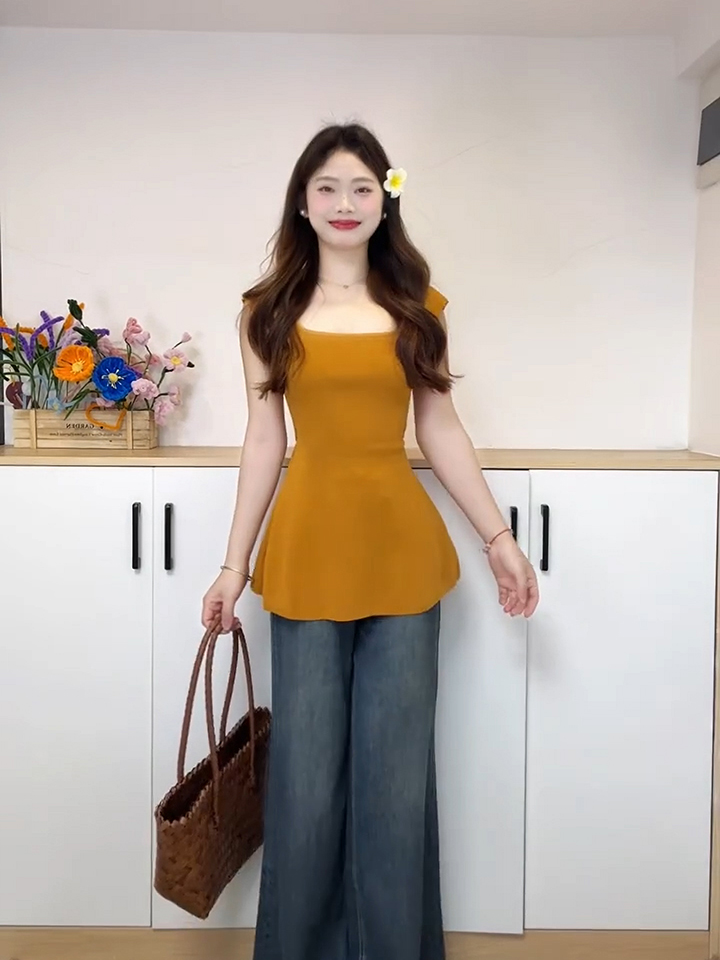 已到貨 純欲風氣質修身顯瘦美式甜辣設計感露腰無袖針織女夏