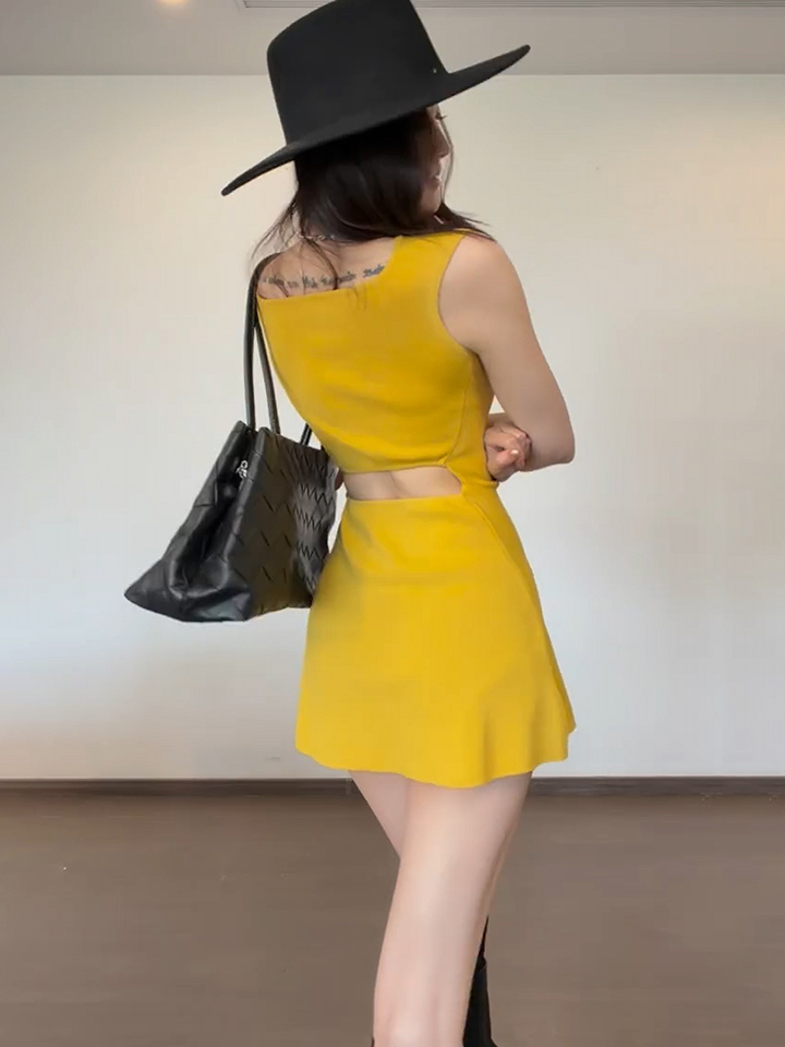 已到貨 純欲風氣質修身顯瘦美式甜辣設計感露腰無袖針織女夏季