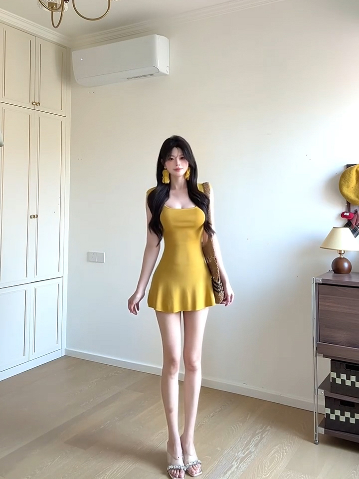 已到貨 純欲風氣質修身顯瘦美式甜辣設計感露腰無袖針織女夏季