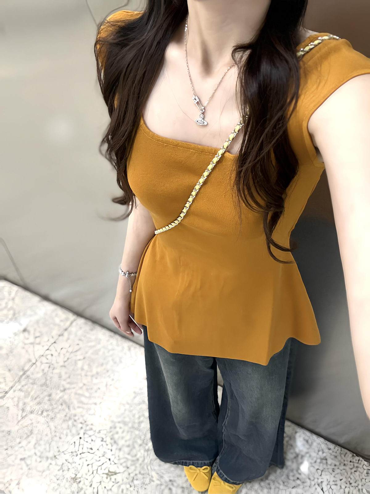 已到貨 純欲風氣質修身顯瘦美式甜辣設計感露腰無袖針織女夏