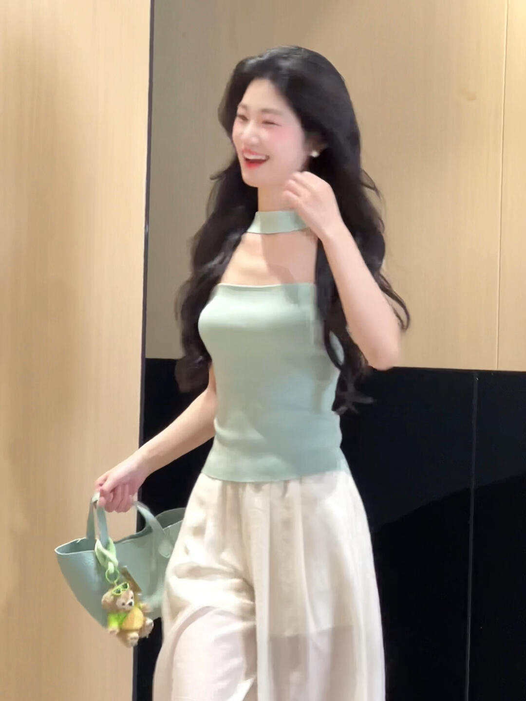 已到貨 獨特絕美掛脖吊帶背心女外穿夏季純欲修身顯瘦修身顯瘦女
