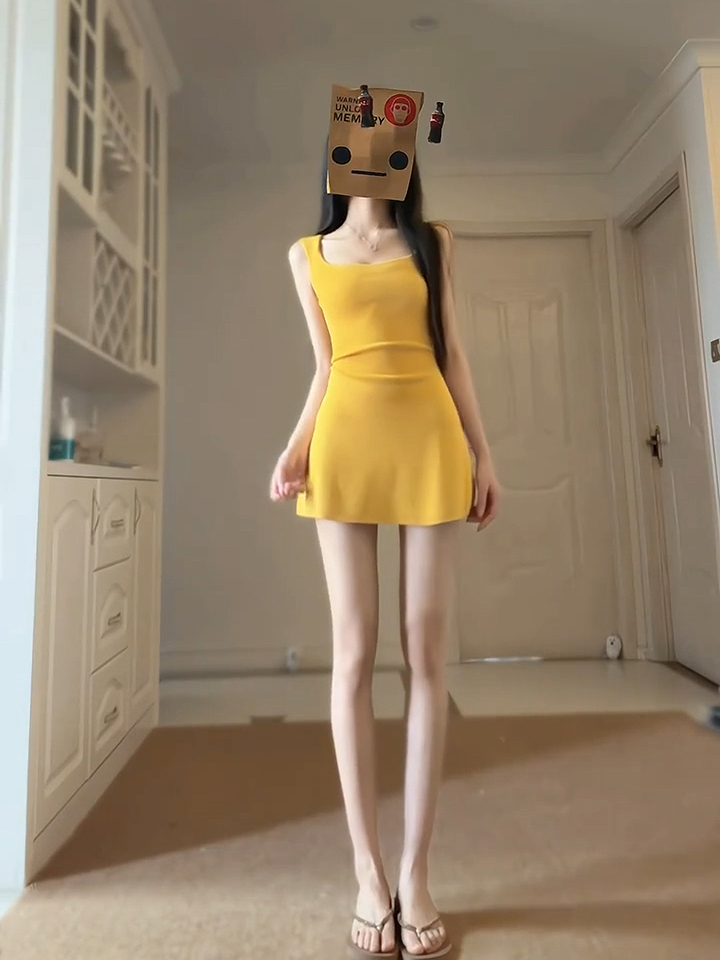已到貨 純欲風氣質修身顯瘦美式甜辣設計感露腰無袖針織女夏季